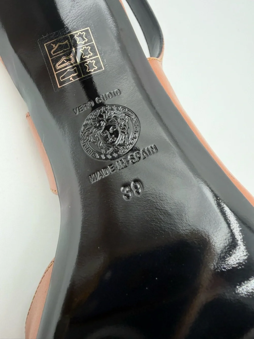 Versace La Medusa slingback pumps - 39 - Picture 7 of 8